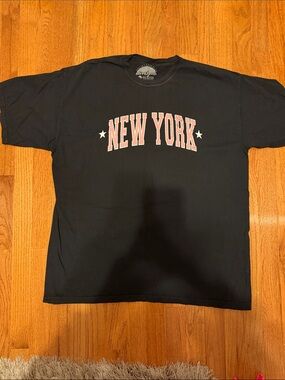 Olivelynn Black Short Sleeve Tee with Pink "New York" Print